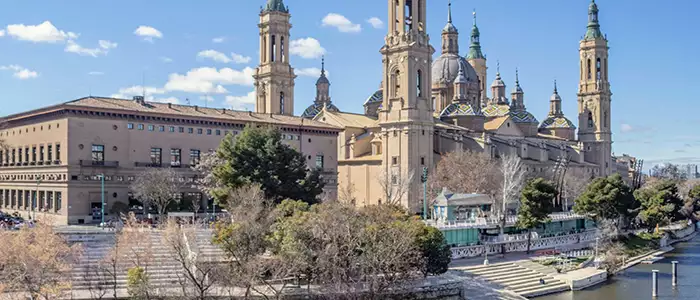 Zaragoza al Completo