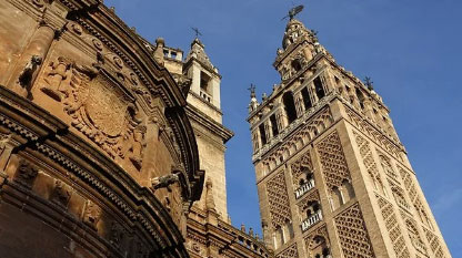 Sevilla, la Giralda y la Torre del Oro
